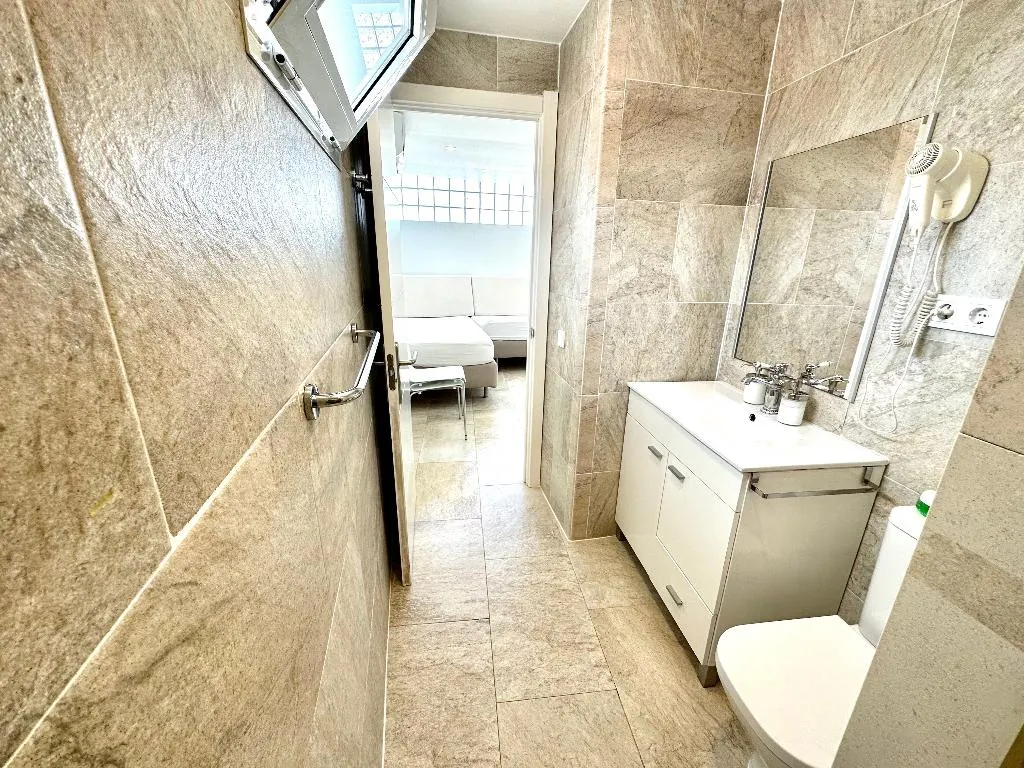 FAMILY ROOM EXECUTIVE KING BED Room, Starbal, Menorca