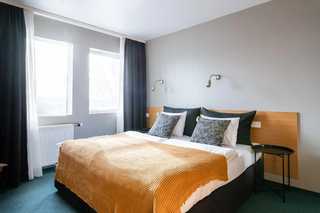 Double or Twin STANDARD Room, Hotel Leifur Eiriksson, Reykjavik