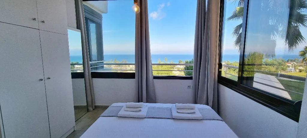 APARTMENT OCEAN VIEW TWO BEDROOMS Room, Bungalow White Apartments and Suits, Halkidiki