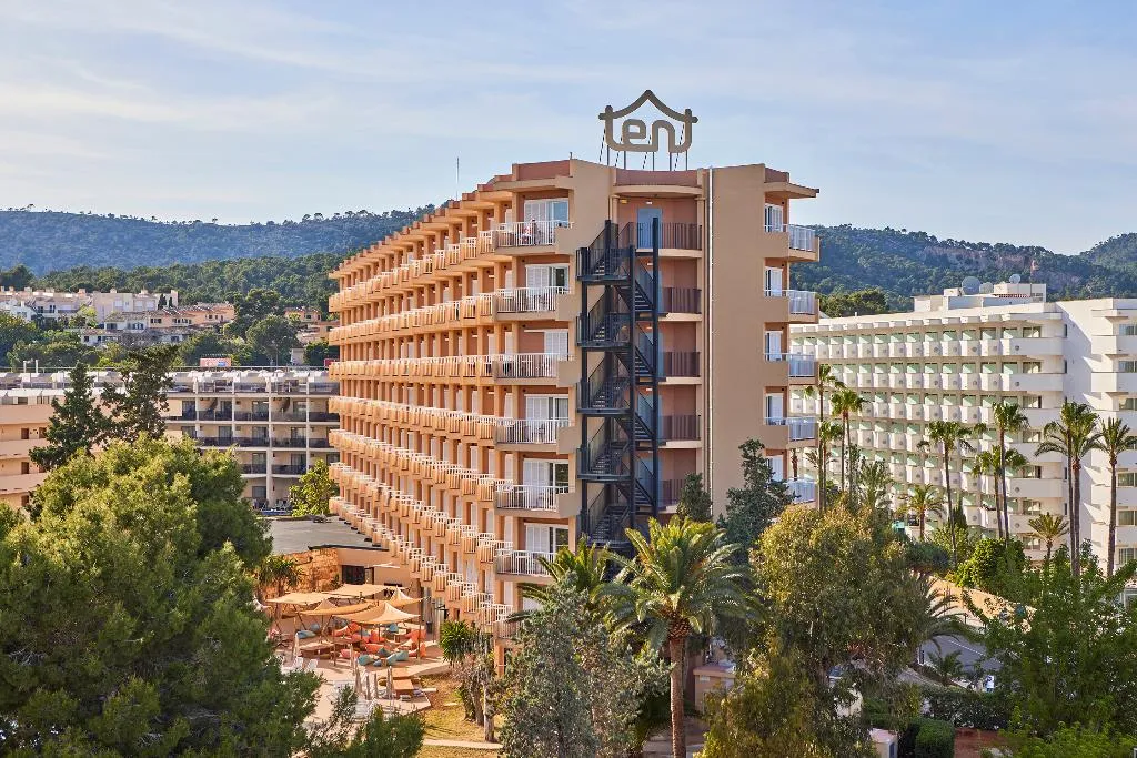 General view, tent Palmanova, Majorca