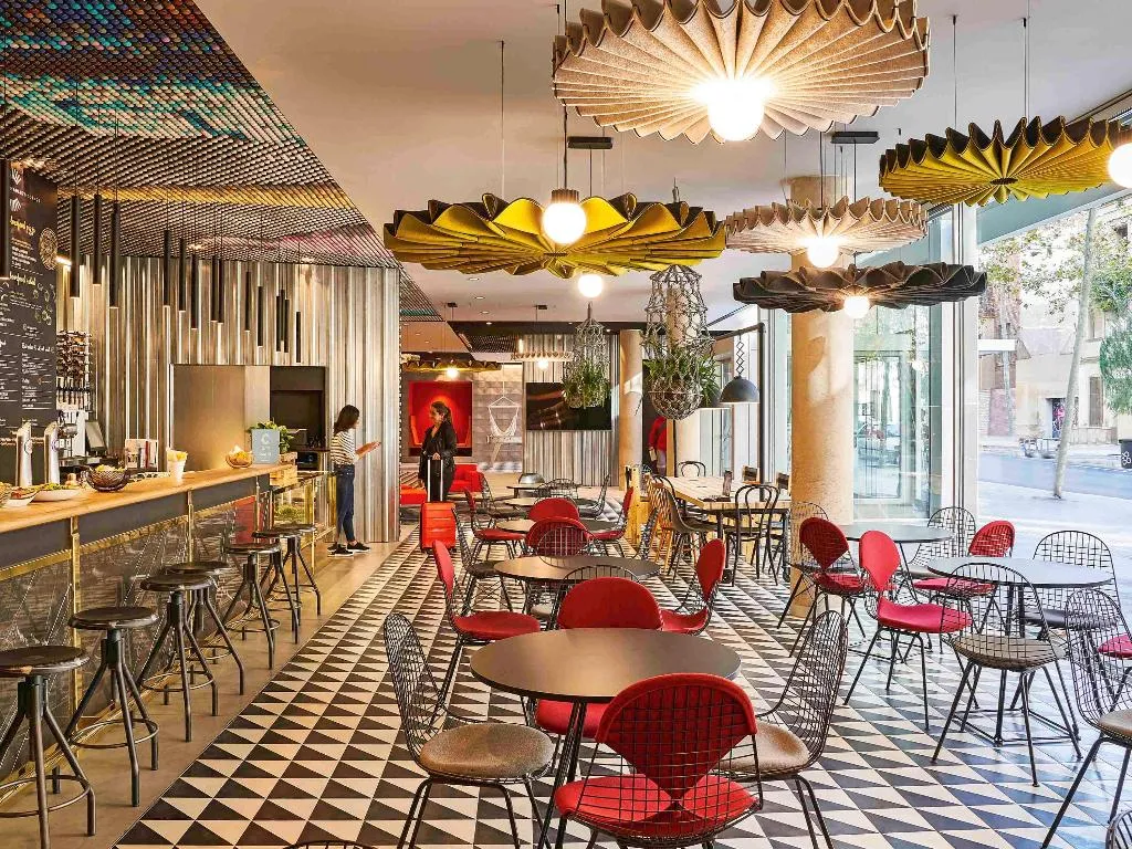 Bar, Ibis Barcelona Pza Glories 22, Barcelona