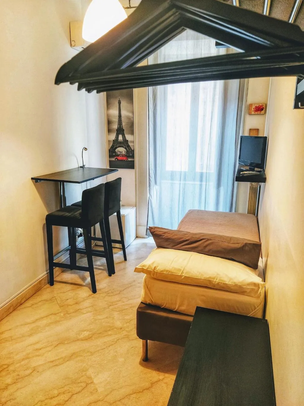 Room, Catania Inn, Catania