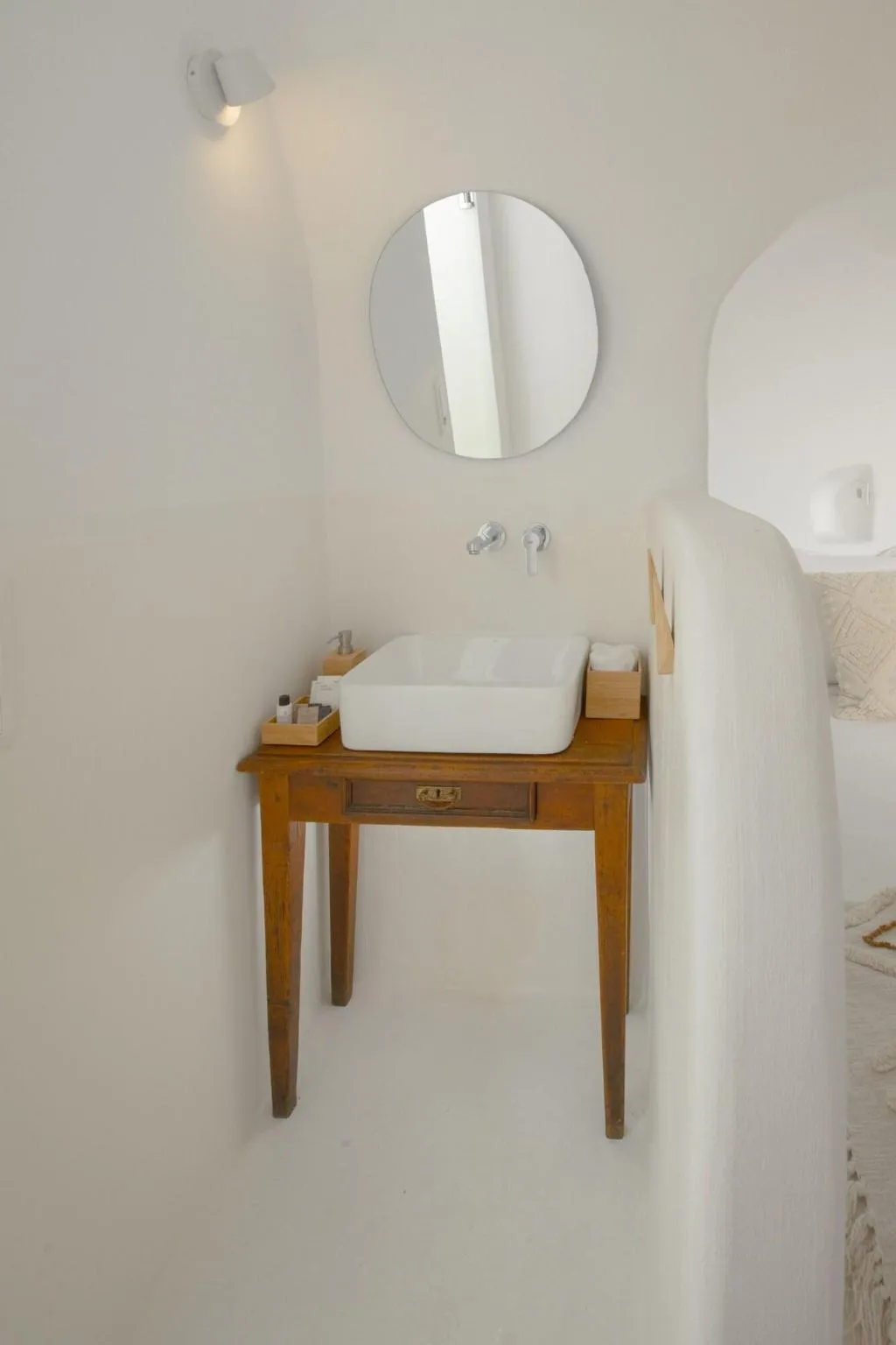 Room, Nano Suites, Santorini
