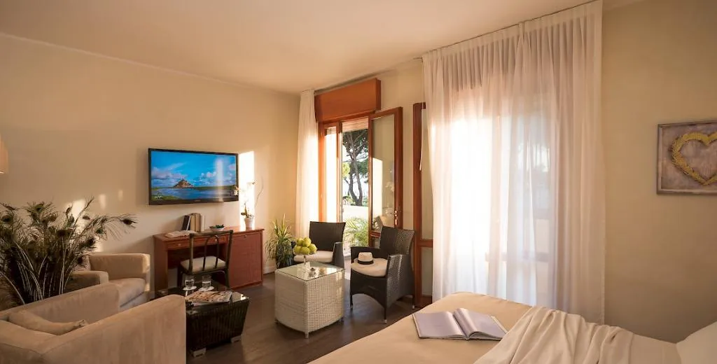 DOUBLE DELUXE Room, Hotel Negresco, Venice