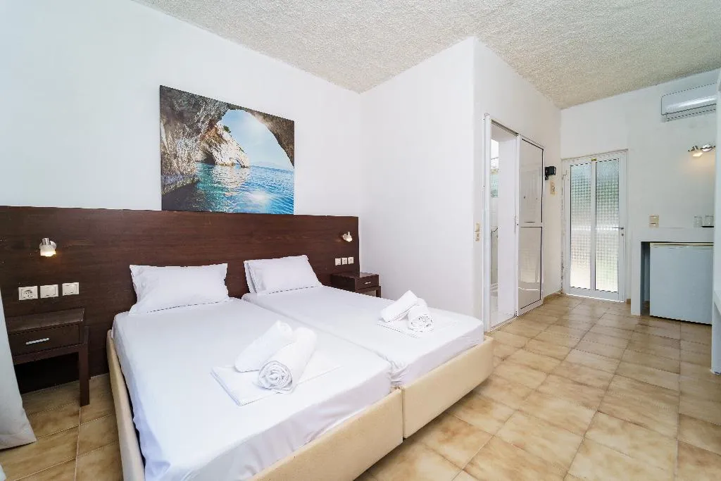 General view, Mayo Rooms, Zante