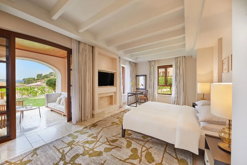 SUITE GARDEN VIEW TWO BEDROOMS Room, Cap Vermell Grand Hotel, Majorca