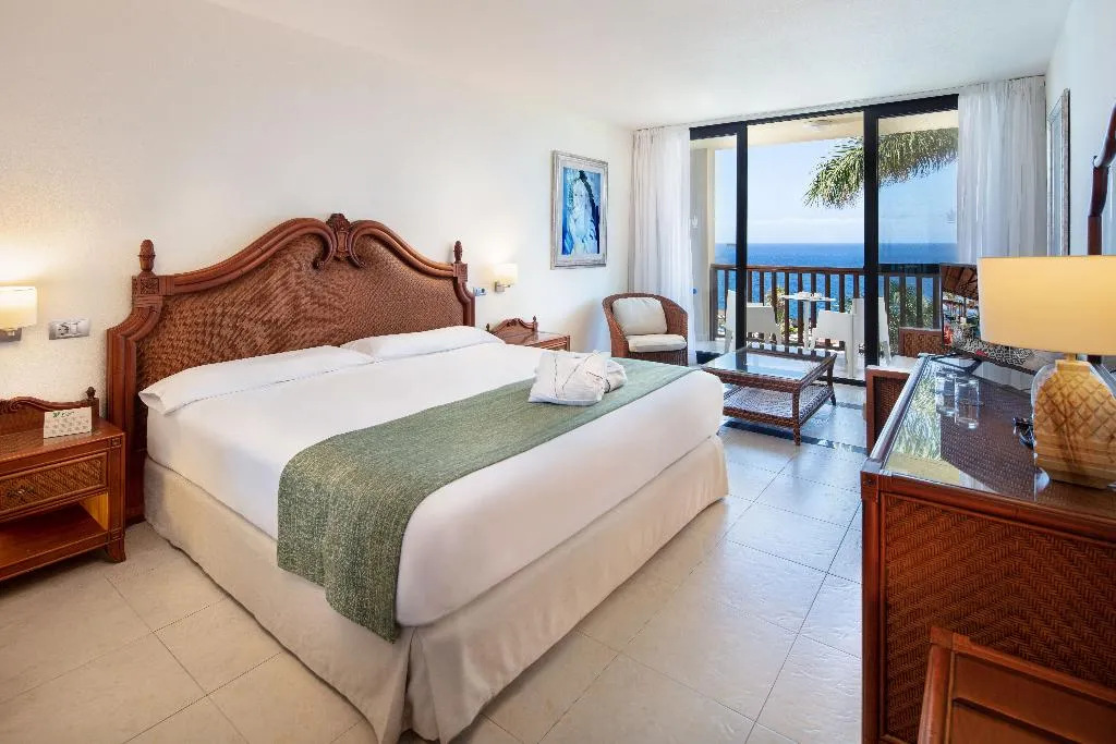 SUITE SEA VIEW CAPACITY 3 Room, La Palma Princess, La Palma
