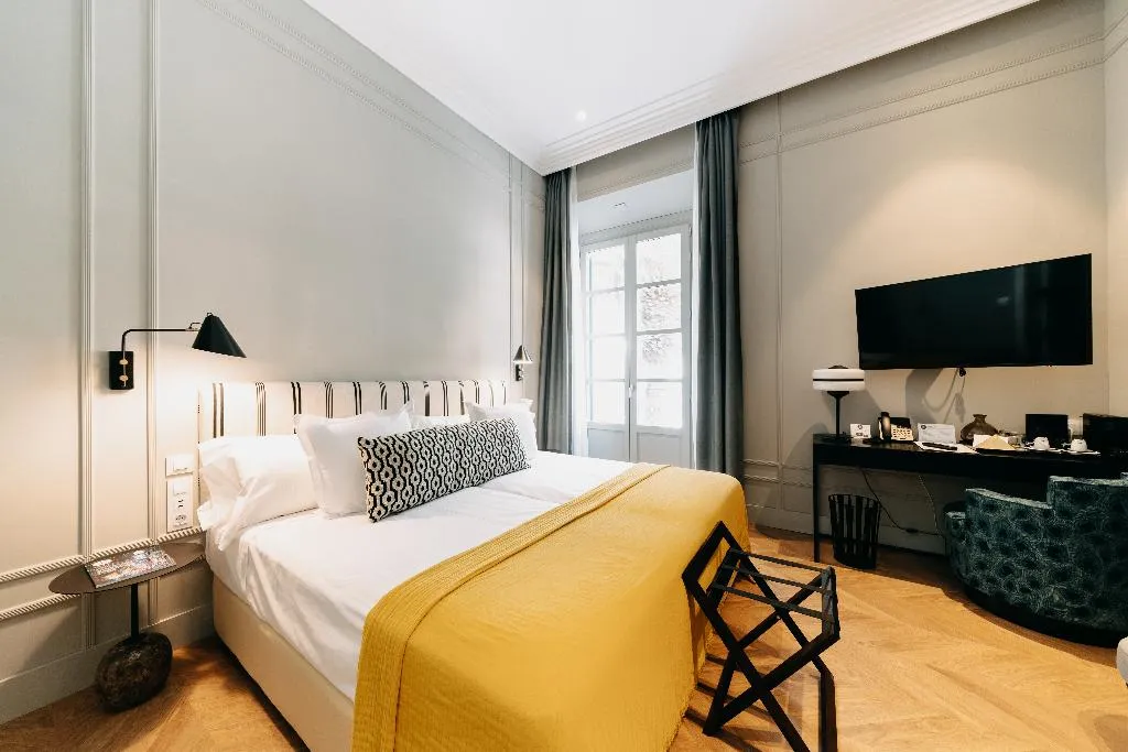 DOUBLE STANDARD Room, Soho Boutique Colon, Costa Del Sol