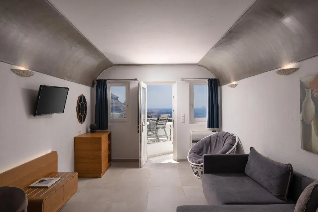 QUADRUPLE TWO BEDROOMS ONE BATHROOM Room, Santorini Princess Spa Hotel, Santorini