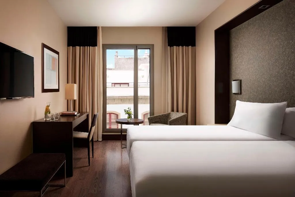 Double or Twin STANDARD Room, NH Tenerife, Tenerife