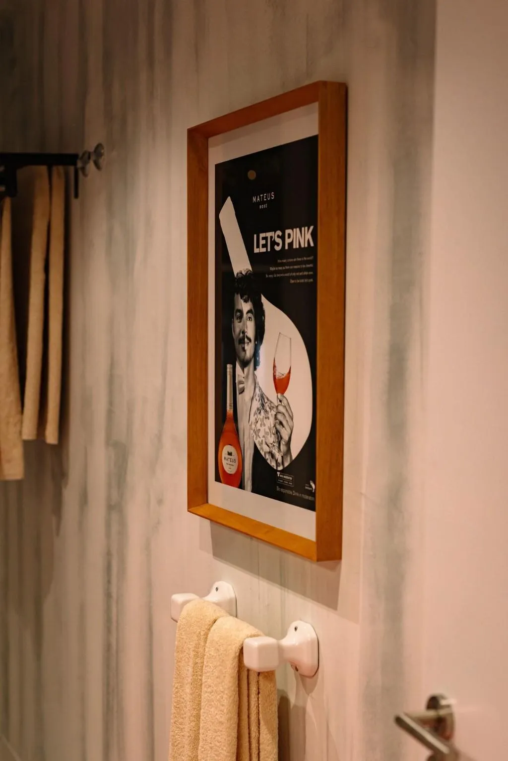Room, Independente Bica, Lisbon