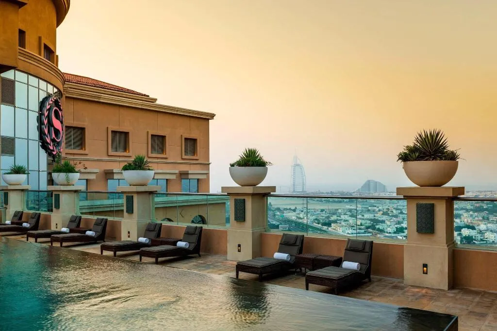 Pool, Sheraton Dubai Mall of the Emirates Hotel, Dubai
