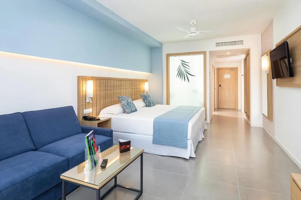 Double or Twin GARDEN VIEW WITH BALCONY Room, Hotel Riu Palace Palmeras - All Inclusive, Gran Canaria