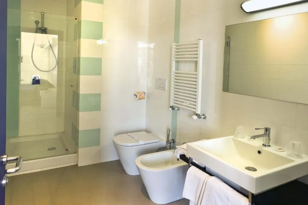 DOUBLE SUPERIOR Room, Eden, Naples