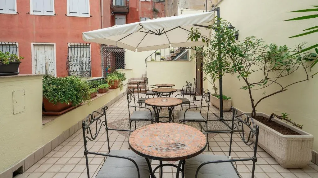 Terrace, Hotel Herion, Venice
