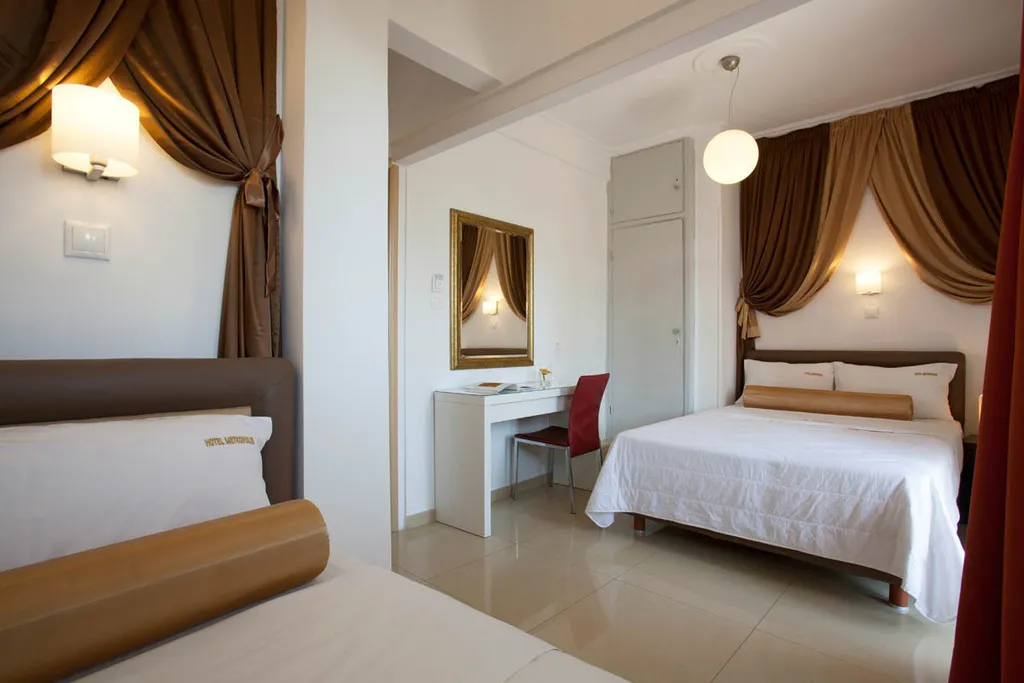 TRIPLE WITH VIEWS Room, Metropolis, Athens
