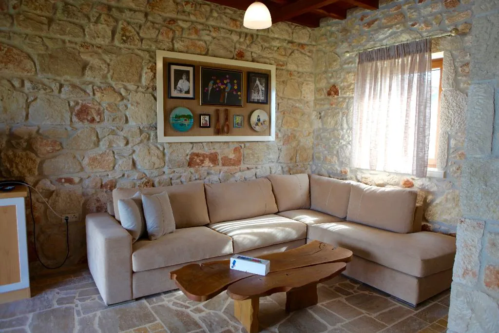 VILLA THREE BEDROOMS WITH PRIVATE POOL Room, Fruit Garden Villas, Halkidiki