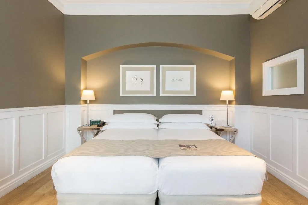 DOUBLE CLASSIC Room, Granvia, Barcelona