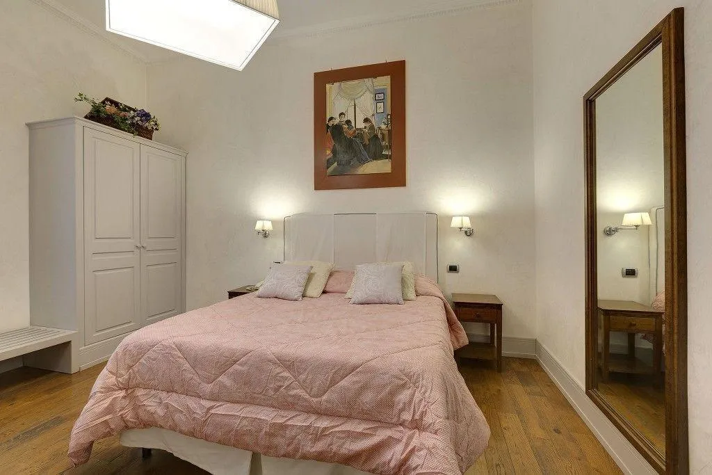 Room, Il Salotto Di Firenze, Florence