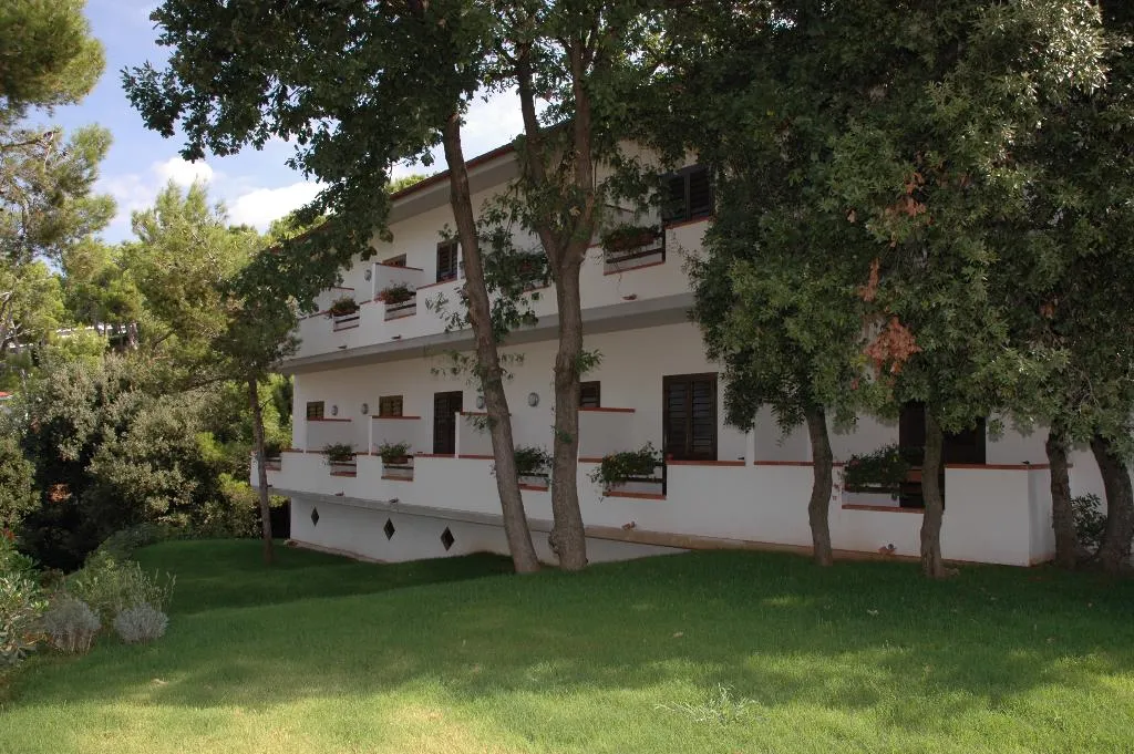 General view, Residence Costa Di Kair Ed Din, Rome