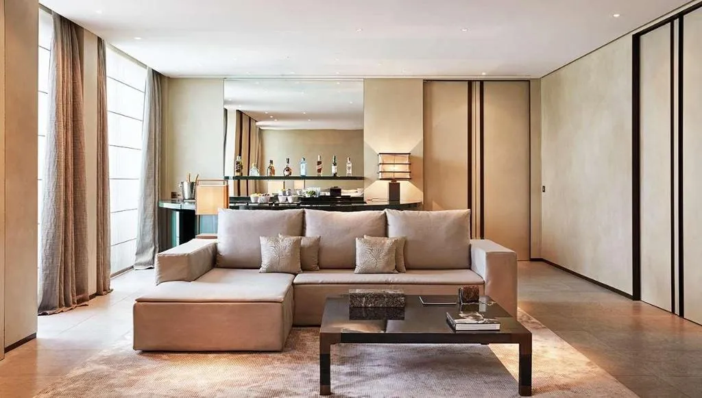 Room, Armani Hotel Milano, Milan