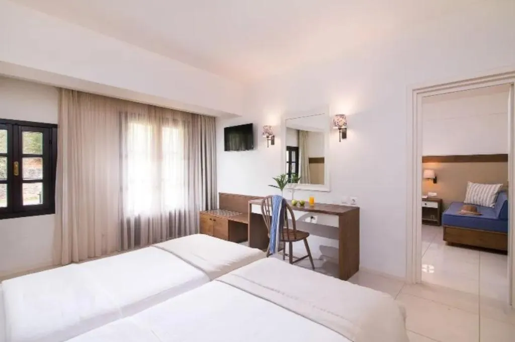 SUITE PREMIUM TWO BEDROOMS Room, Simantro Resort, Halkidiki