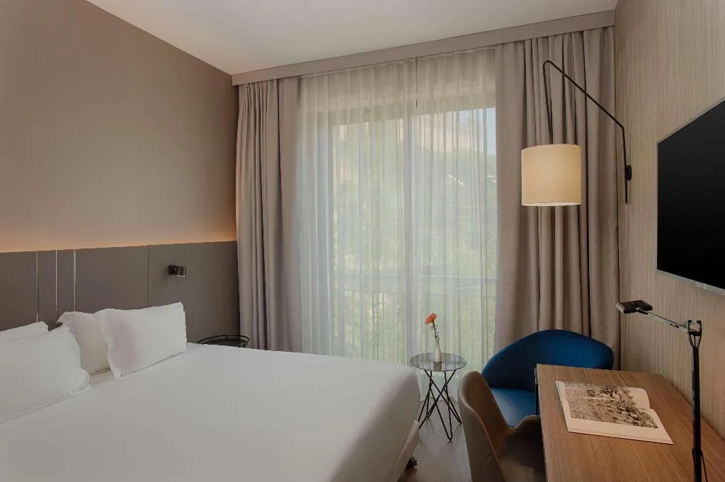 Room, NH Palermo, Palermo