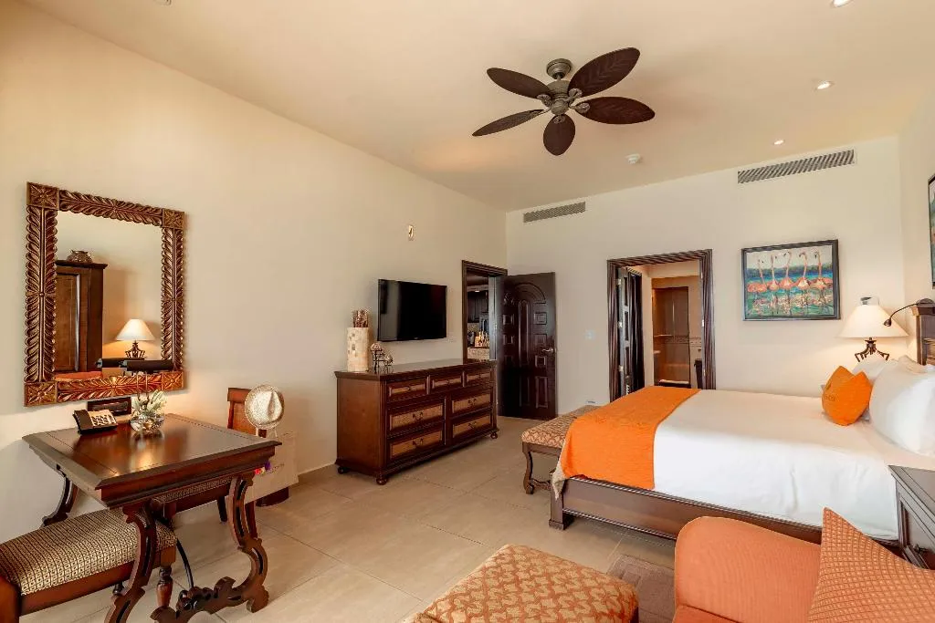 Room, Holiday Inn Club Vacations Grand Residences All In, Cancun Area