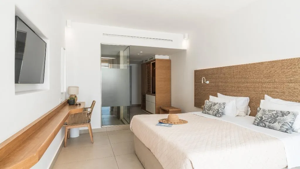 Double or Twin SUPERIOR SEA VIEW Room, Manoulas Beach, Mykonos