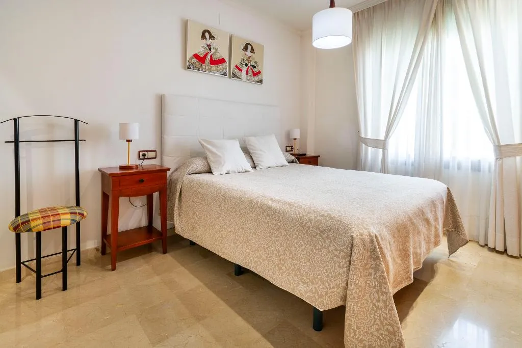 APARTMENT CAPACITY 4 TWO BEDROOMS Room, Albir Confort Avenida Apartamentos, Costa Blanca