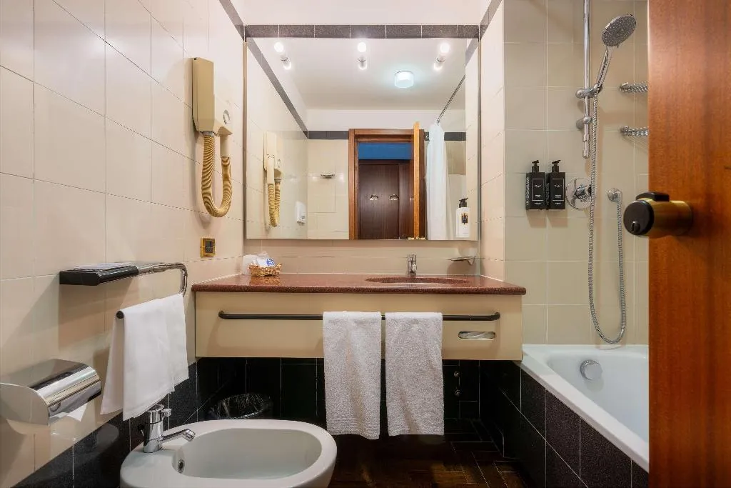 Room, Hotel Crivi's, Milan
