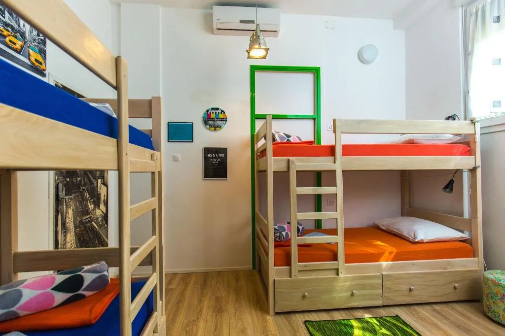 Room, Crazy House Hostel Pula, Istria