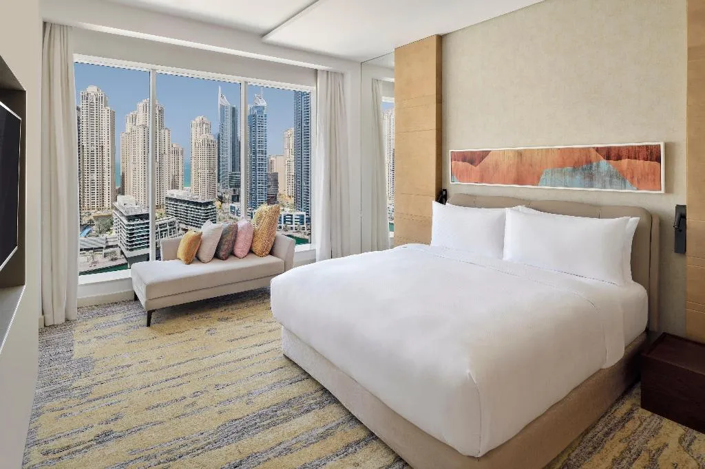 JUNIOR SUITE STANDARD Room, Crowne Plaza Dubai Marina, Dubai