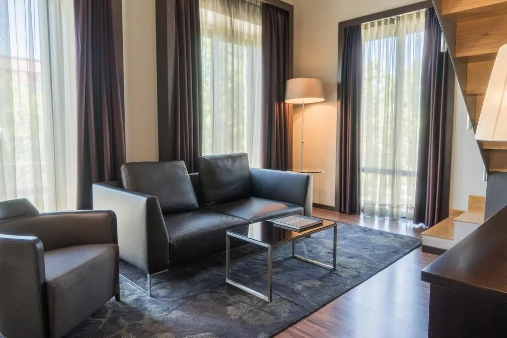 Room, AC Ciudad de Sevilla, Seville