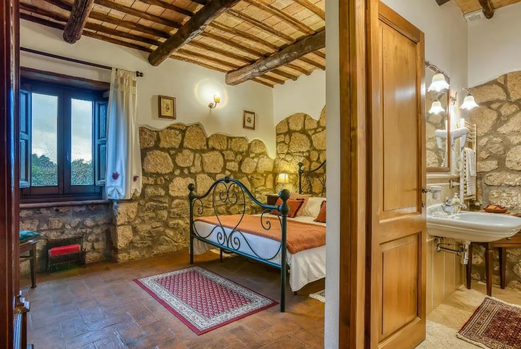 Room, Agriturismo Buonasera, Rome