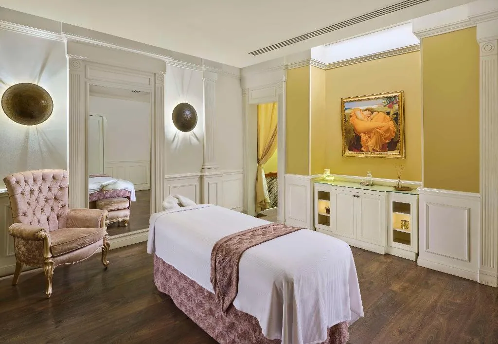 Sports and Entertainment, Kempinski Palace Cairo, Cairo