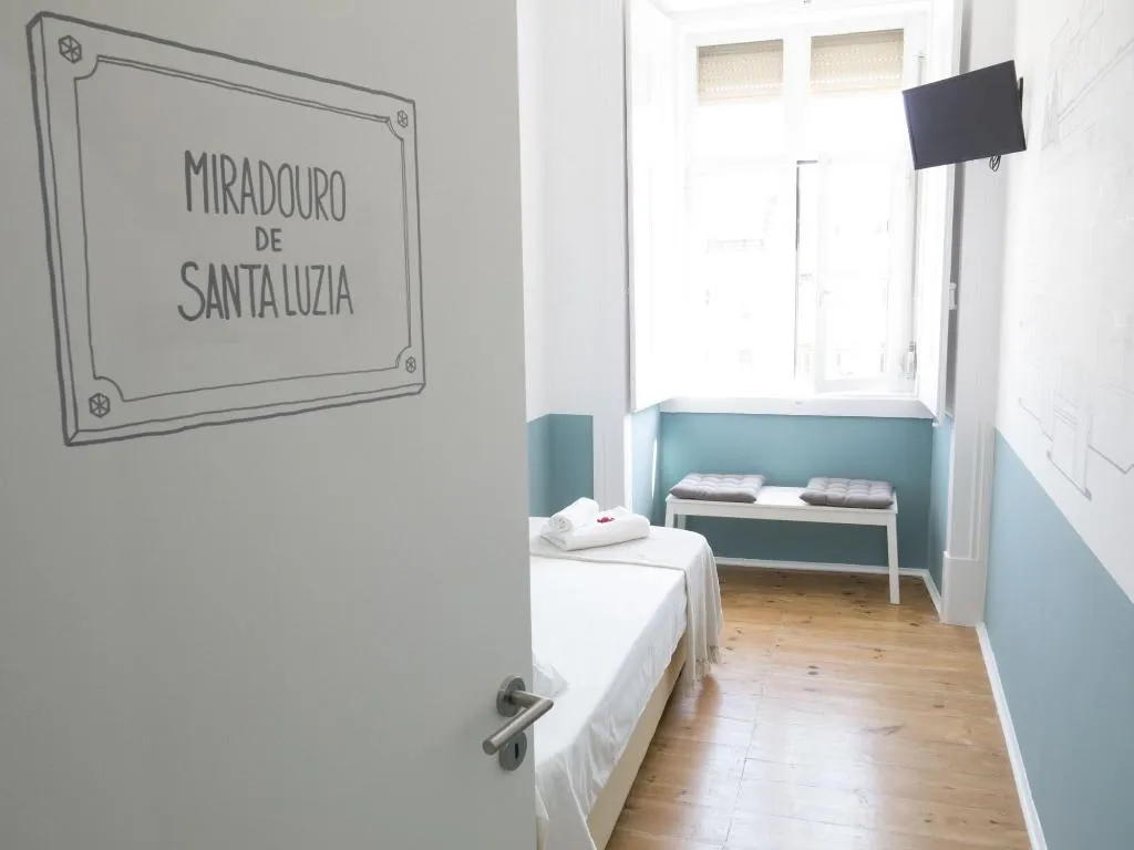 Room, Lisbon Check-In Guesthouse, Lisbon