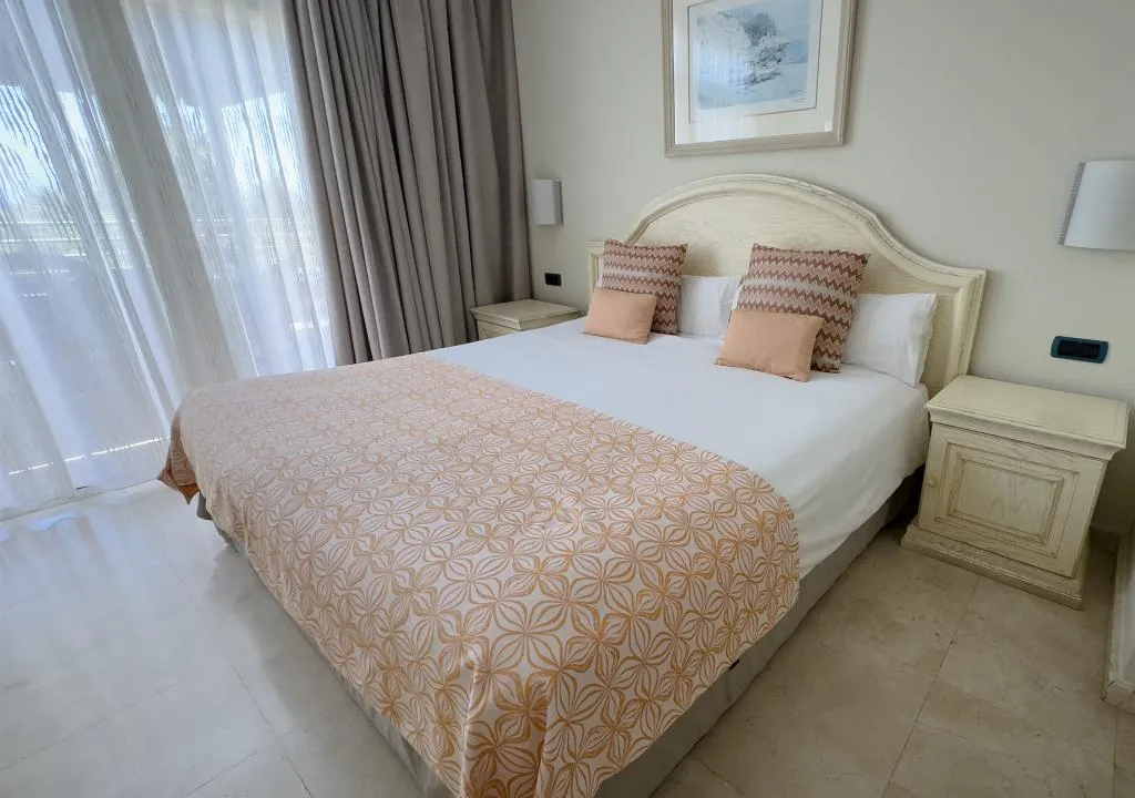 APARTMENT LUXURY TWO BEDROOMS Room, Holiday Club Playa Amadores, Gran Canaria