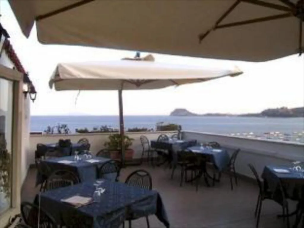 Lobby, La Tripergola, Naples