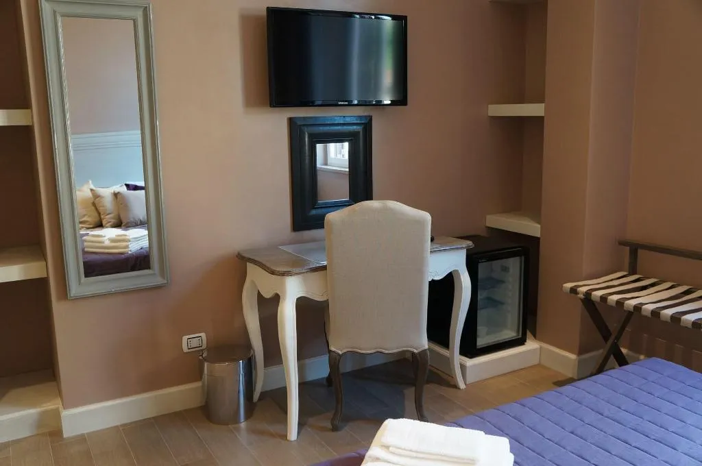 Room, Le Stanze Di Elle, Naples