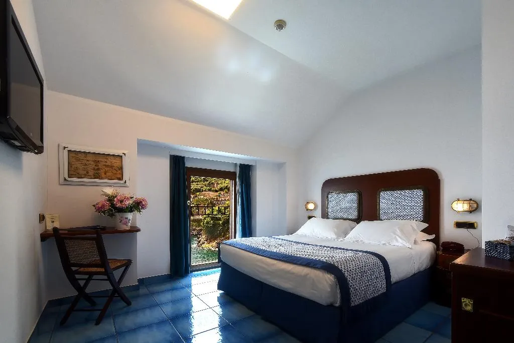Double or Twin SEA VIEW Room, Ravello Art Hotel Marmorata, Naples
