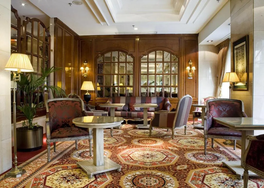 Lobby, Emperador, Madrid