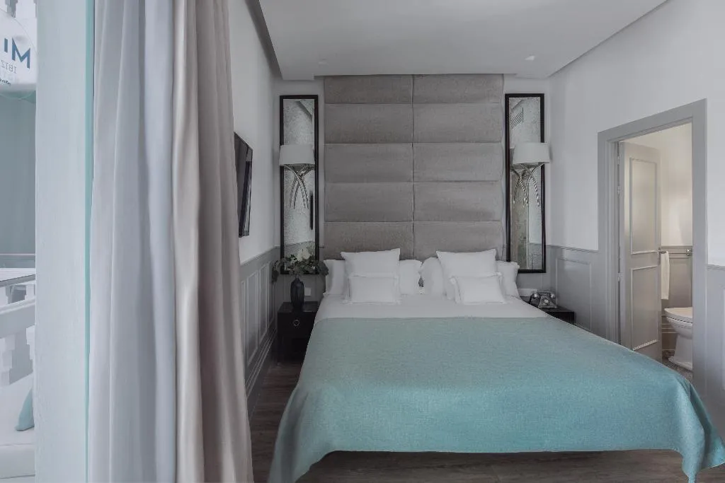 Double or Twin DELUXE WITH TERRACE Room, MiM Ibiza by Melia Collection, Ibiza