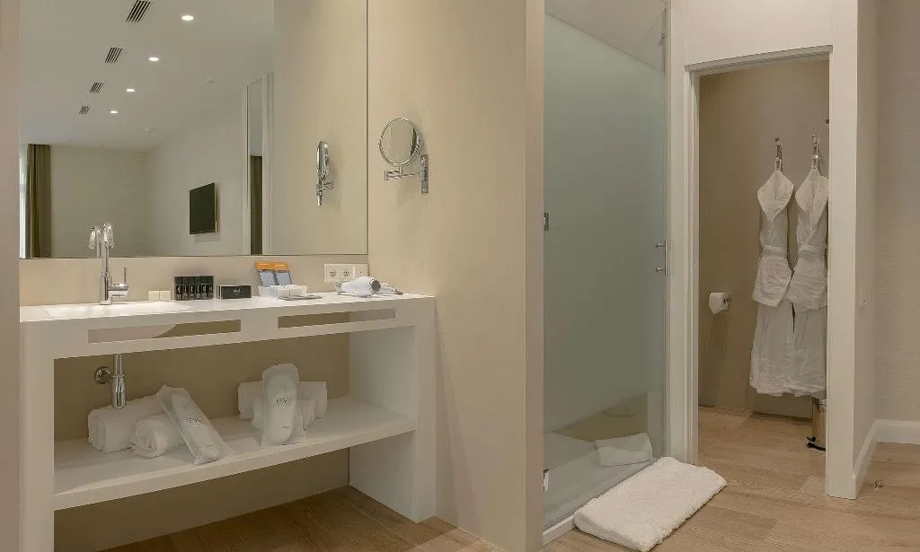 Room, Melia Plaza, Valencia