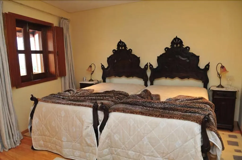 Room, Outros Tempos Turismo De Aldeia, Porto