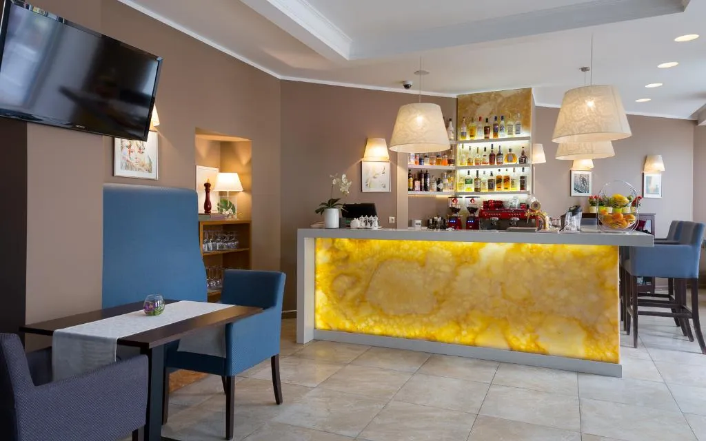 Bar, Radisson Hotel Old Town Riga, Riga