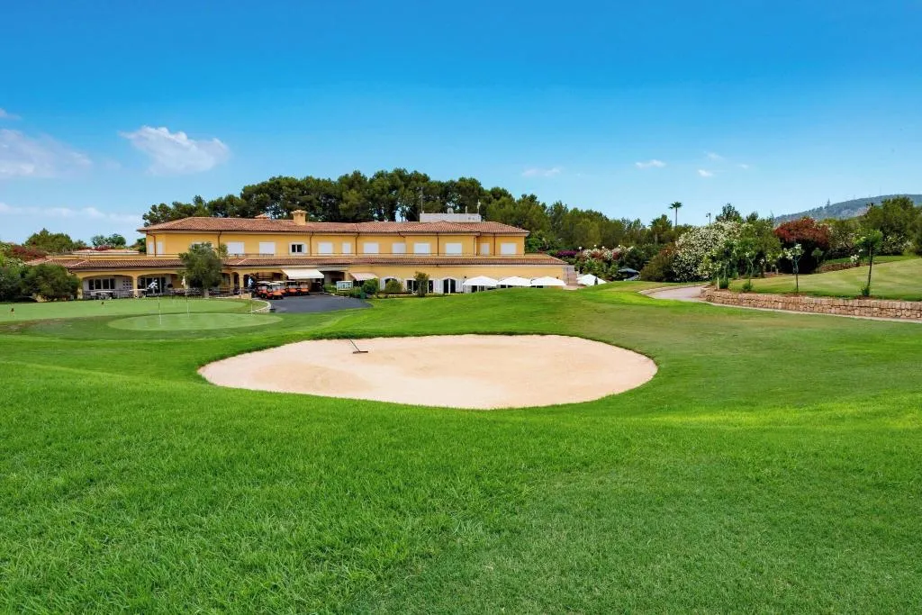 Sports and Entertainment, The St. Regis Mardavall Resort, Majorca
