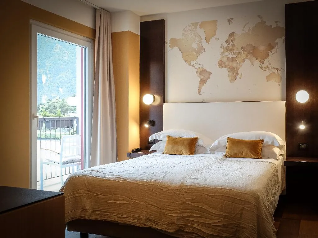 DOUBLE SINGLE USE SUPERIOR Room, Luise, Milan