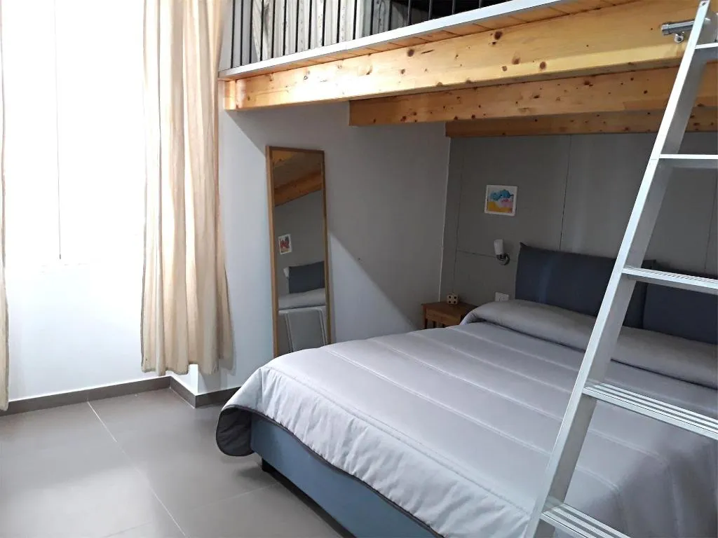 Room, B&B City Center, Naples