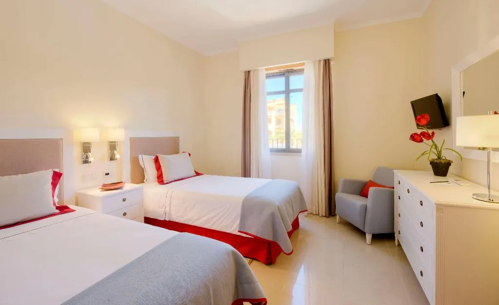 APARTMENT TWO BEDROOMS Room, The Residences Vilamoura, Algarve